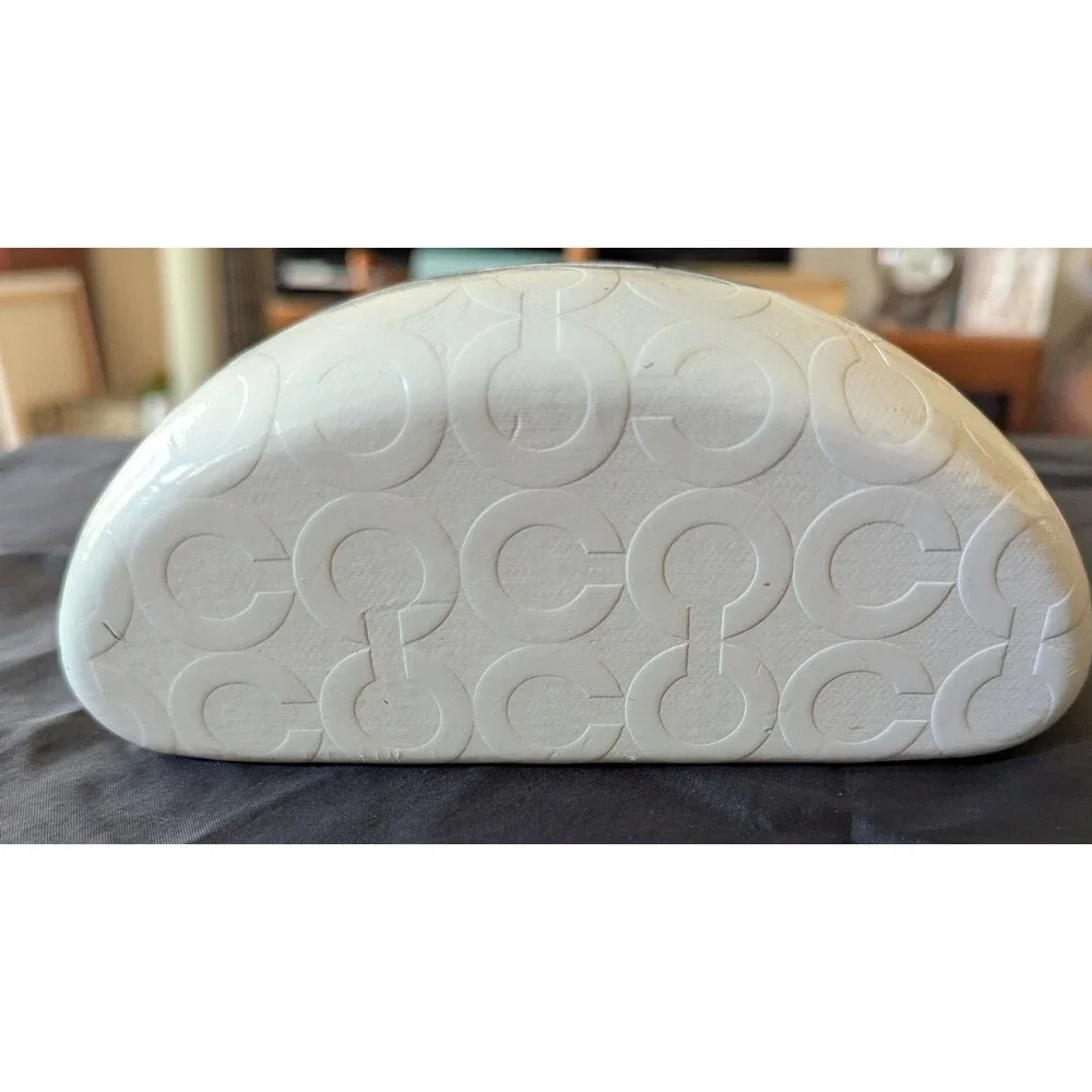 Coach Signature C Embossed Clamshell Eyeglass Case White / Cream Brown Interior